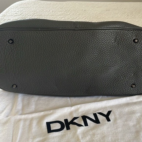 Purse - Picture 4 of 6